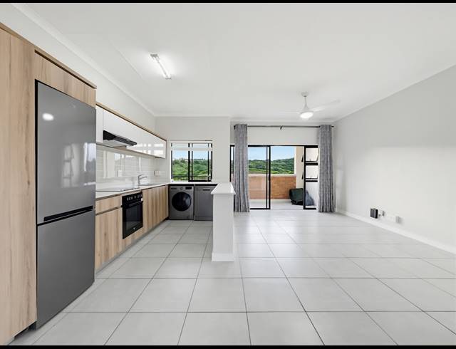 2 BEDROOM APARTMENT TO LET IN BALLITO CENTRAL